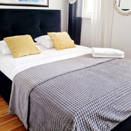 Loft Rooms - Centrum - Bezplatny Parking Elk Luaran gambar